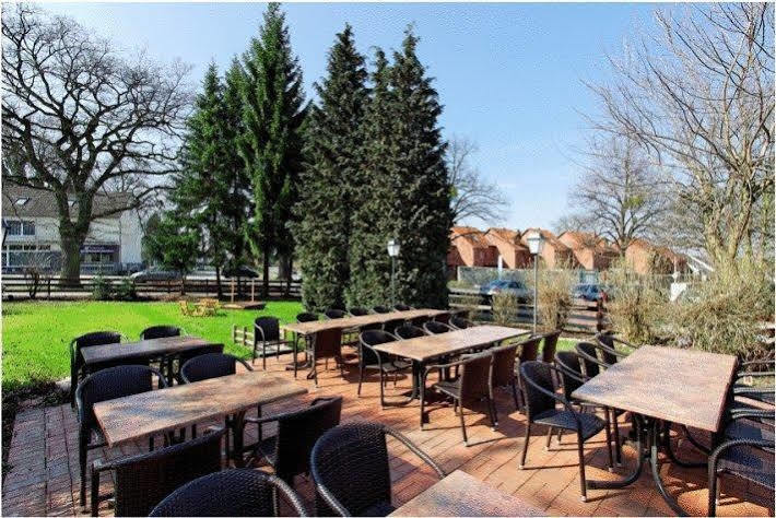 Gaststube Zum Amtskrug Guest House Залцгитер Екстериор снимка